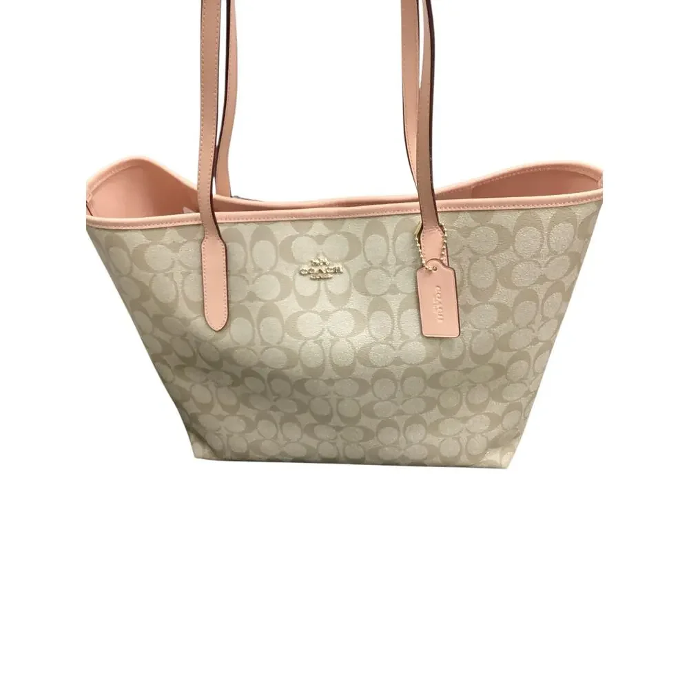 NWT Coach Bag Women’s One Size Large City Tote #5696 One Roomy Compartment - Picture 2 of 9